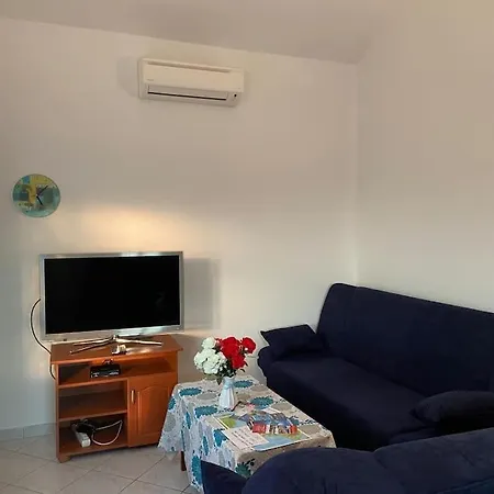 Cosy Abazi Apartman *