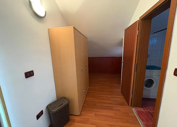 Cozy Abazi Apartman Póla