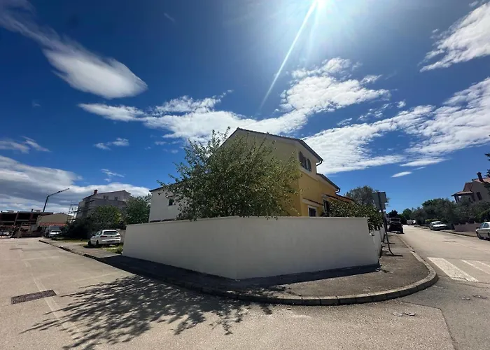 Cozy Abazi Apartman Póla